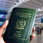 پاسپورٹس چوری