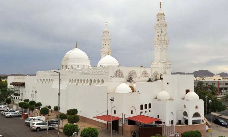 مدینہ منورہ کی مسجد قبلتین کو 24 گھنٹے کھلا رکھا جائے، شاہ سلمان بن عبدالعزیز