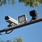 کراچی میں کیمروں کی مدد سے ہزاروں ٹریفک چالان اور بھاری جرمانے