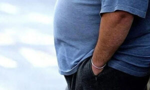 برطانیہ میں موٹاپے سے بچنے کیلئے شوگر ٹیکس لگانے کا اعلان