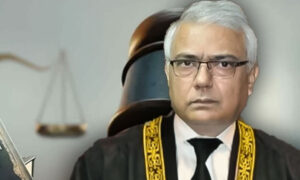 چیف جسٹس وفاقی آئینی عدالت نے پہلا فیصلہ سنا دیا