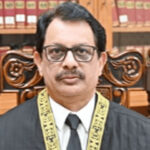 ستائیسویں ترمیم معاملے پر جسٹس صلاح الدین پنہور نے چیف جسٹس کو خط لکھ دیا