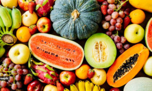 خالی پیٹ یہ پھل کبھی بھی نہ کھائیں، ماہرین کی وارننگ