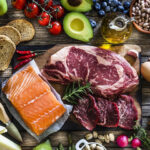 لمبی عمر اور صحت مند زندگی کے لیے آٹھ لازمی غذائیں