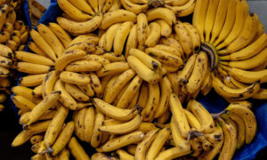 کیلوں کو ایک ماہ تک تازہ رکھنے کا آسان اور حیران کن طریقہ