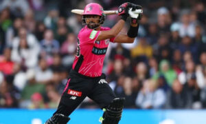 مارک وا کا حیرت انگیز مطالبہ، بابراعظم بی بی ایل سے ڈراپ یا باعزت راستہ دیا گیا؟